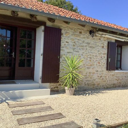 Gîte vallée magique Panissaud Le Grand-Madieu Eksteriør billede